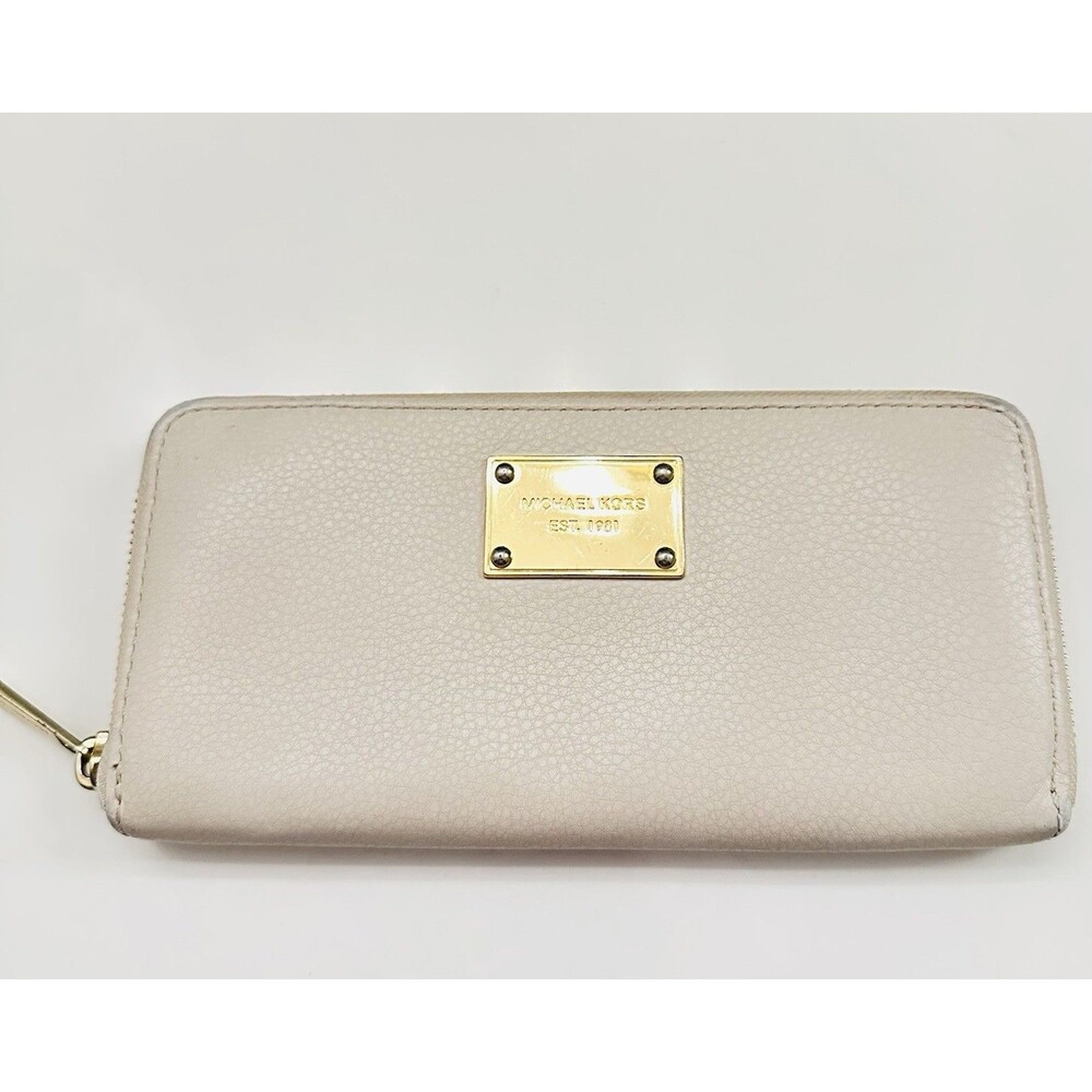 Michael Kors 35T7GTVE7L Jet Set Travel Leather Continental Wallet LT CREAM